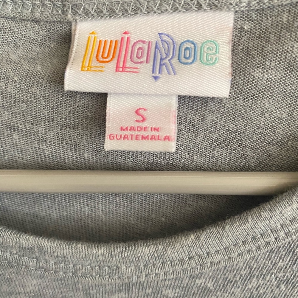 LuLaRoe Randy top - Picture 3 of 3